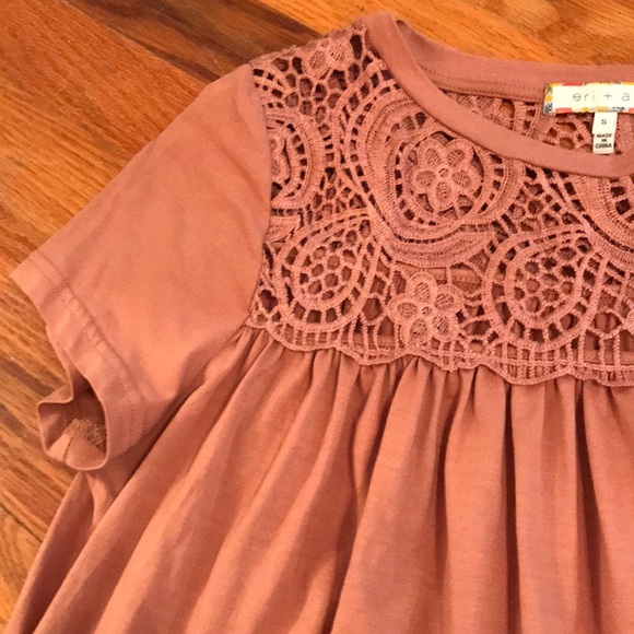 Eri + Ali Swing Tee - Picture 2 of 4